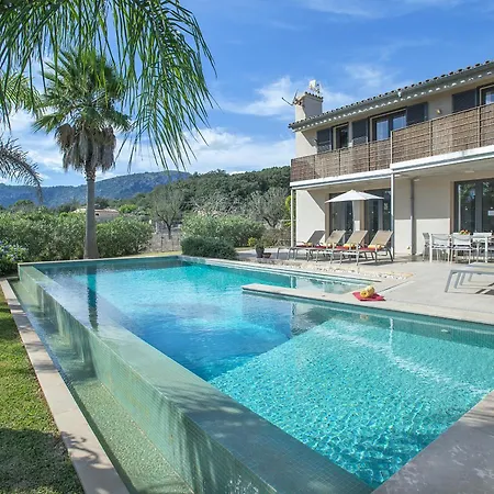 Villa Owl Tereu - Luxury Retreat With Mountain Views